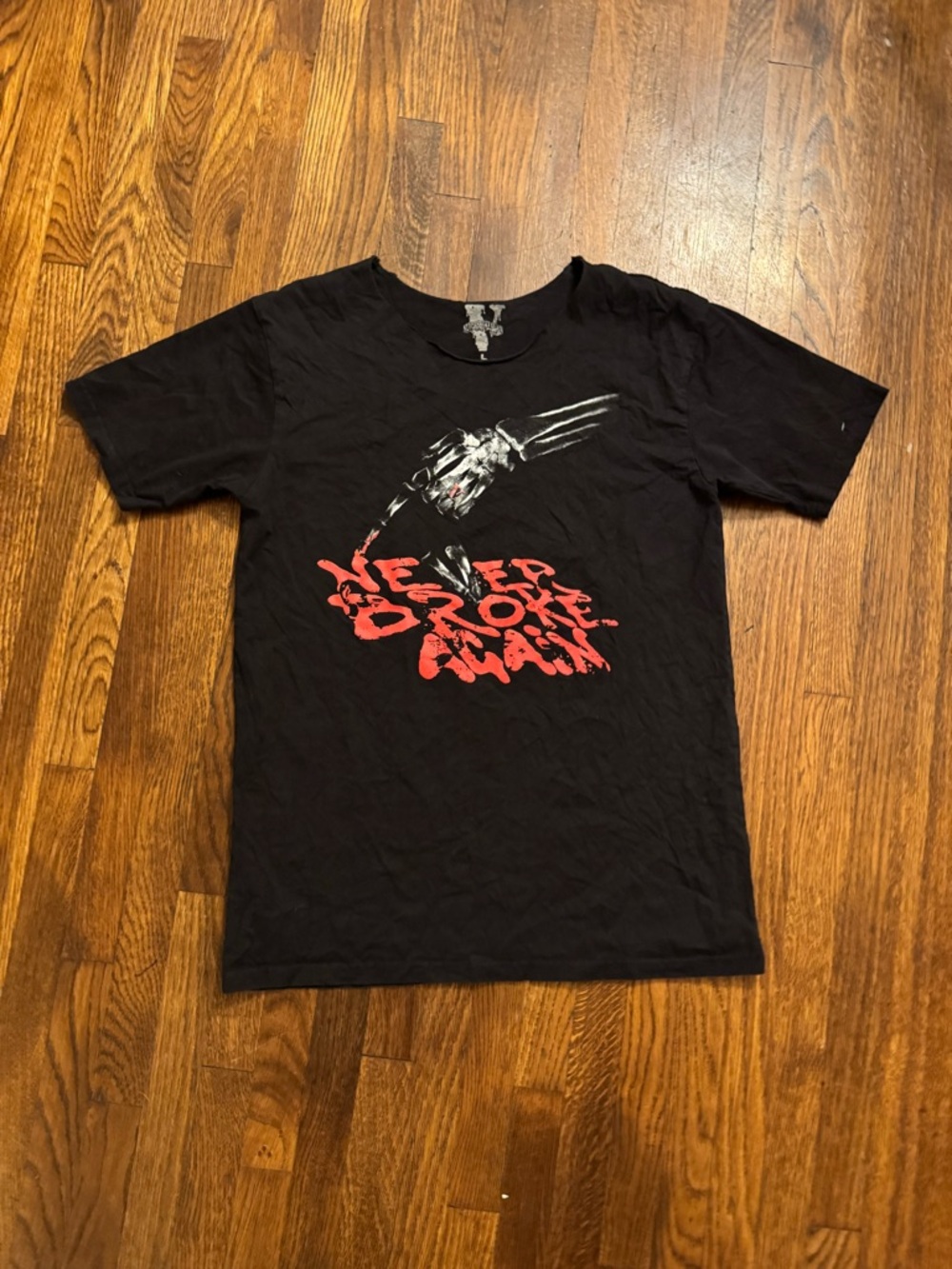 Vlone never broke again tshirt size large